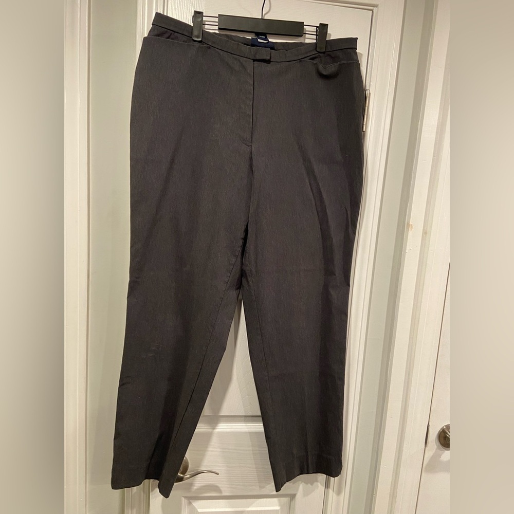 Venezia Jeans Size 18 Zip Up Straight Leg Gray Stretch Trousers Hidden Pockets